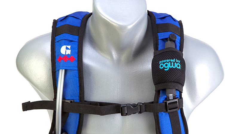 Illustration for article titled Pump Up This Pressurized Hydration Pack So You Never Have To Suck